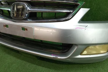 БАМПЕР НА HONDA INSPIRE UC1