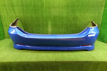 БАМПЕР НА TOYOTA WISH ZNE10G