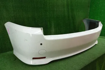 БАМПЕР НА TOYOTA IPSUM ACM21W