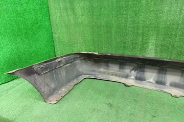 БАМПЕР НА NISSAN BLUEBIRD SYLPHY G10