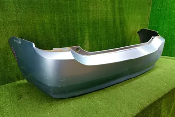 БАМПЕР НА TOYOTA PRIUS NHW20