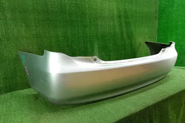 БАМПЕР НА TOYOTA COROLLA  AXIO NZE141