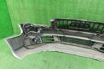 БАМПЕР НА AUDI A4 8EC