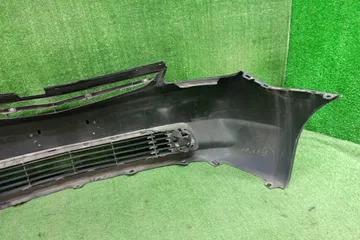 БАМПЕР НА TOYOTA PRIUS NHW20