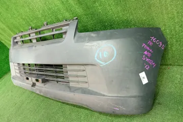 БАМПЕР НА TOYOTA TOWN ACE S402M