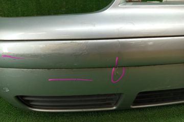 БАМПЕР НА VOLKSWAGEN GOLF 1J