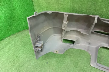 БАМПЕР НА MAZDA BONGO SK82V