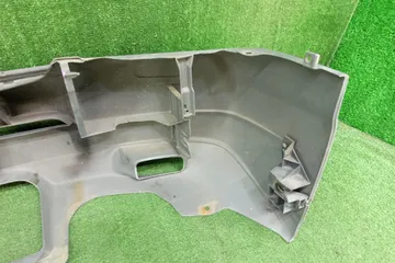 БАМПЕР НА MAZDA BONGO SK82V