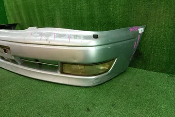 БАМПЕР НА TOYOTA CAMRY SV40