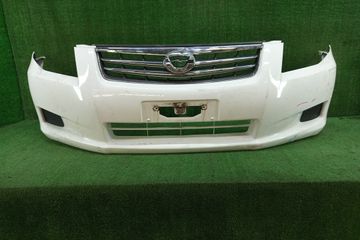 БАМПЕР НА TOYOTA COROLLA  AXIO NZE141