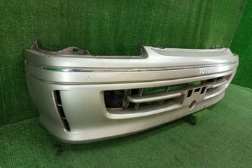 БАМПЕР НА TOYOTA HIACE KZH100G