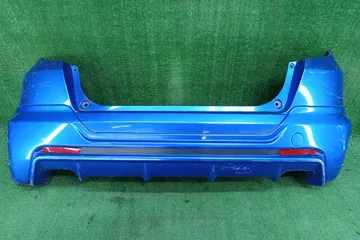 БАМПЕР НА HONDA FIT GP1
