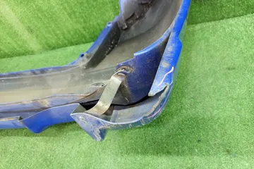 БАМПЕР НА HONDA FIT GP1