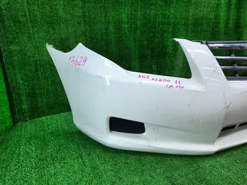 БАМПЕР НА TOYOTA COROLLA  AXIO NZE141