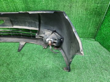 БАМПЕР НА TOYOTA ISIS ZNM10G