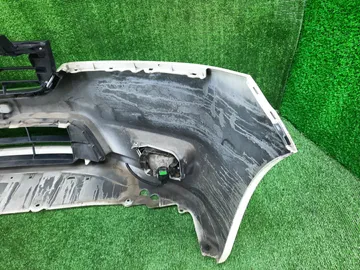 БАМПЕР НА HONDA STREAM RN6