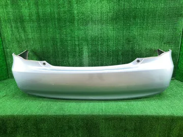 БАМПЕР НА TOYOTA COROLLA  AXIO NZE141