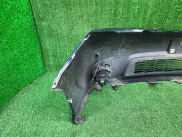БАМПЕР НА TOYOTA ISIS ZGM10G