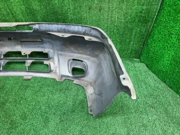 БАМПЕР НА NISSAN PRAIRIE JOY PM11