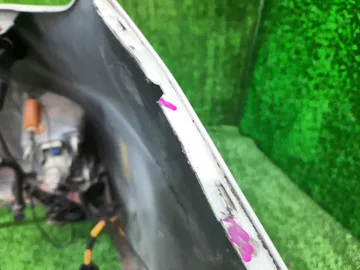БАМПЕР НА TOYOTA PRIUS ZVW30