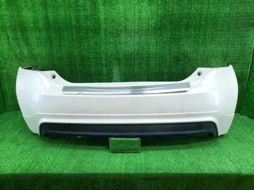 БАМПЕР НА TOYOTA PRIUS ZVW30