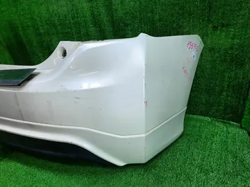 БАМПЕР НА TOYOTA PRIUS ZVW30