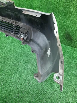 БАМПЕР НА TOYOTA PRIUS NHW20