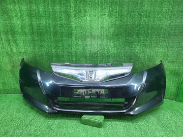 БАМПЕР НА HONDA FIT GP1