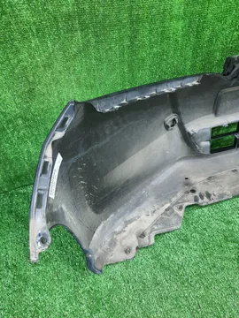 БАМПЕР НА HONDA FIT GP1