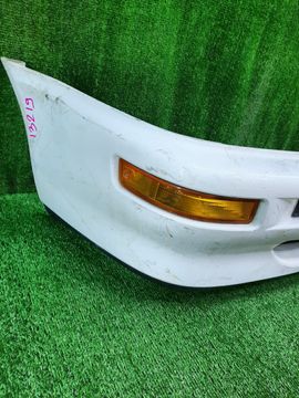 БАМПЕР НА TOYOTA COROLLA AE100