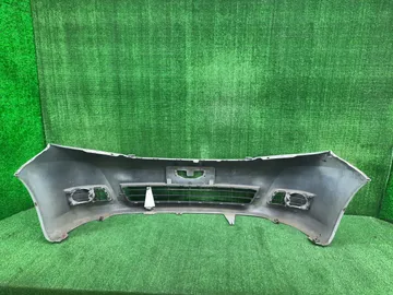 БАМПЕР НА TOYOTA ISIS ZNM10G