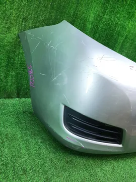 БАМПЕР НА TOYOTA ISIS ZNM10G