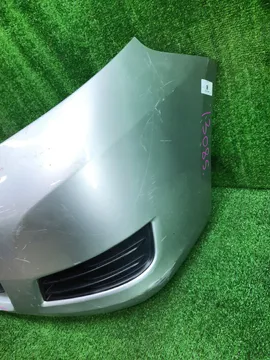 БАМПЕР НА TOYOTA ISIS ZNM10G