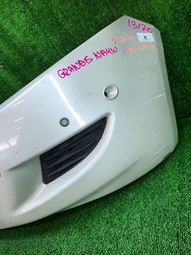 БАМПЕР НА MITSUBISHI GRANDIS NA4W