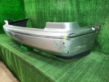БАМПЕР НА TOYOTA VISTA SV50