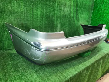 БАМПЕР НА TOYOTA VISTA SV50