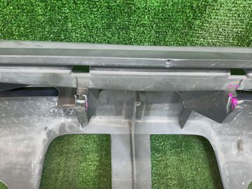 БАМПЕР НА MAZDA BONGO SK82V