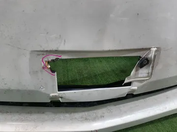 БАМПЕР НА TOYOTA ALPHARD ANH10W