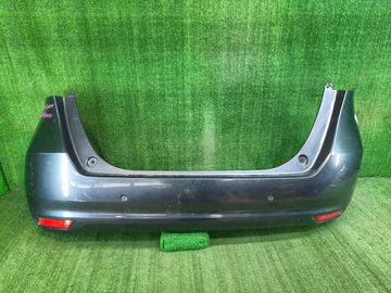 БАМПЕР НА HONDA FIT GR4