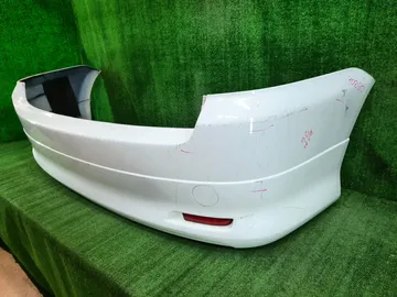 БАМПЕР НА TOYOTA IPSUM ACM21W
