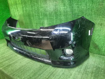 БАМПЕР НА TOYOTA ISIS ZGM10G