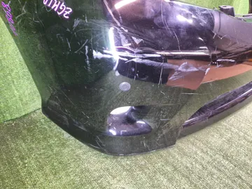 БАМПЕР НА TOYOTA ISIS ZGM10G