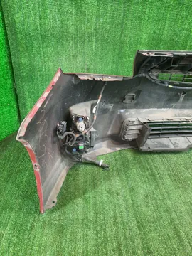 БАМПЕР НА TOYOTA PRIUS ZVW30