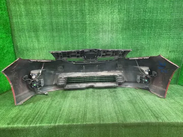 БАМПЕР НА TOYOTA PRIUS ZVW30