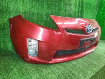 БАМПЕР НА TOYOTA PRIUS ZVW30