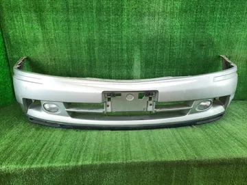 БАМПЕР НА NISSAN GLORIA HY34