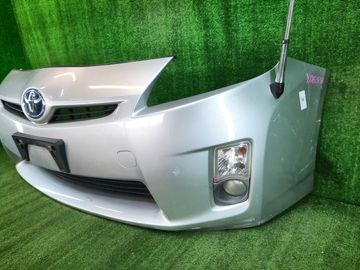 БАМПЕР НА TOYOTA PRIUS ZVW30