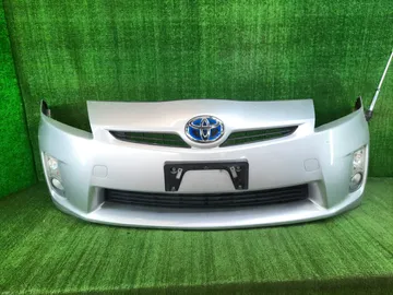 БАМПЕР НА TOYOTA PRIUS ZVW30