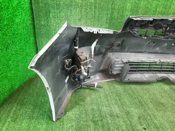 БАМПЕР НА TOYOTA PRIUS ZVW30