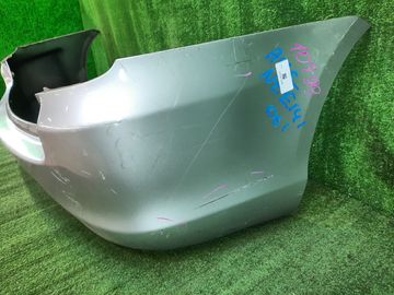 БАМПЕР НА TOYOTA COROLLA FIELDER ZRE142G